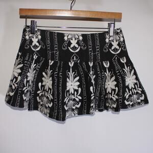 KUDA Black boho Whimsygoth Mini Skirt With Floral Embroidery Size M